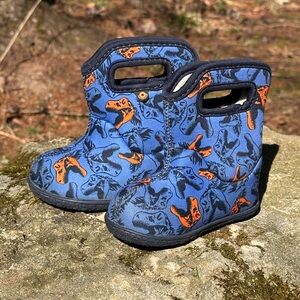 Bogs Kids Blue and Orange Patterned Boots